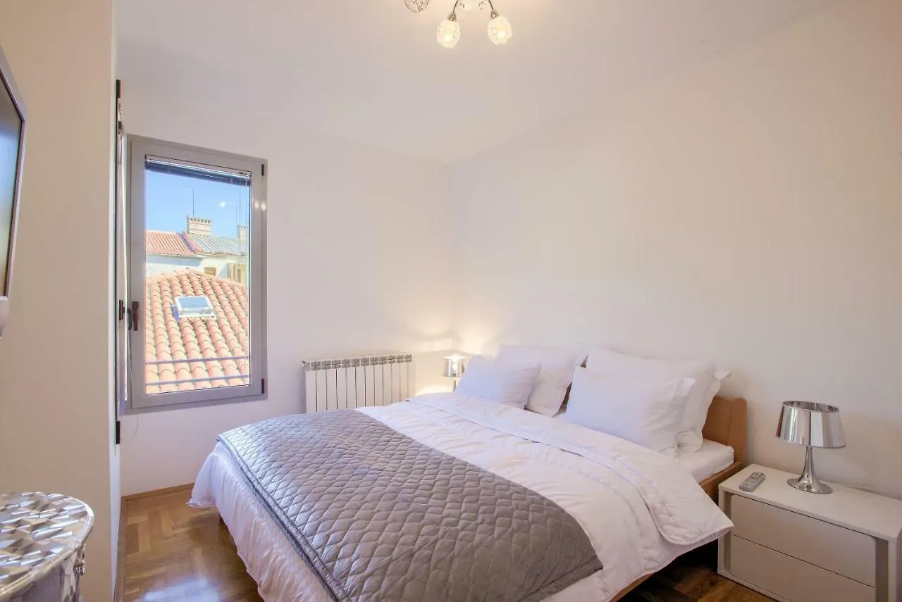 Apartment San Rocco Center