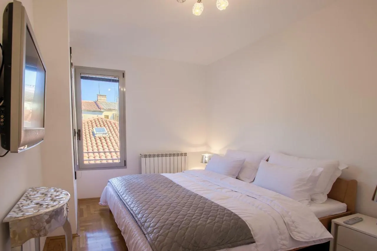 Apartment San Rocco Center  Pula