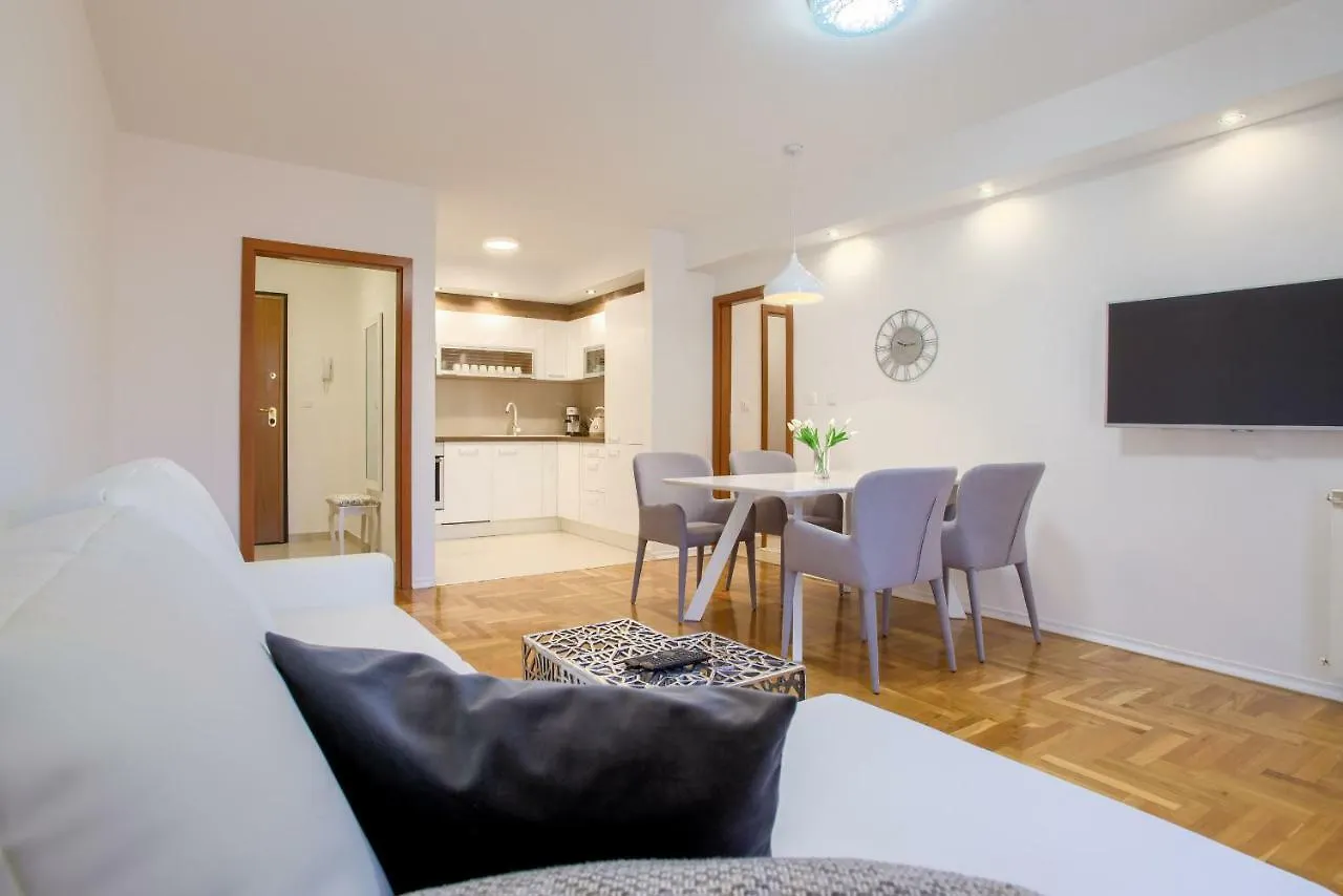 Apartment San Rocco Center Pula