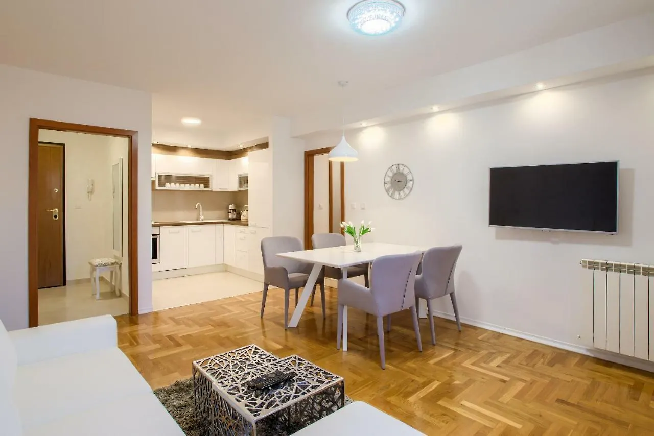 Apartment San Rocco Center 0*, Pula Croatia